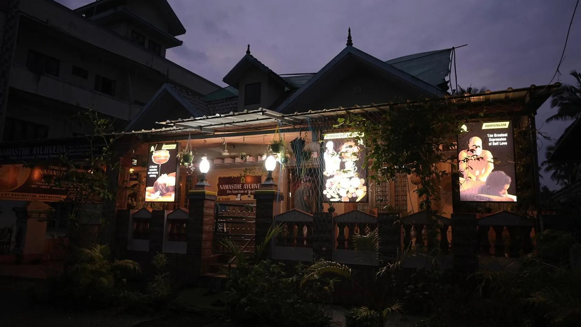 Namasthe Ayurveda And Yoga Retreat Cochin Hotel Nedumbassery